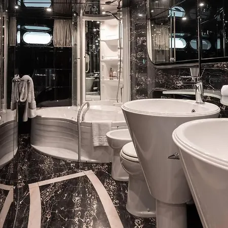 Botel Super Yacht Located In Puerto Banus *